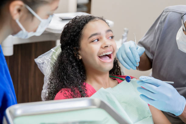 Best Dentist Open on Weekends  in Universal City, TX